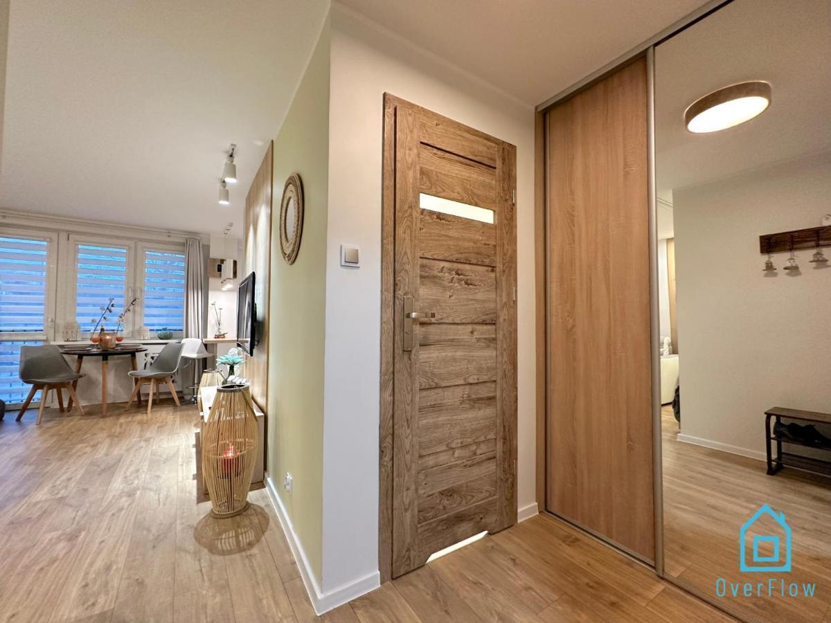 Boho Apartment - 10 Min To Old Town Gdansk,Pkp & Shopping Mall Exterior photo